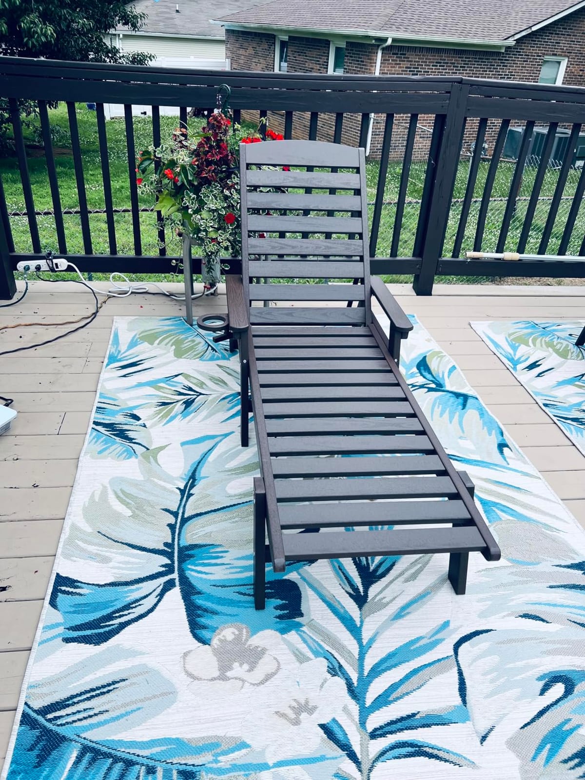 SERWALL HDPE Outdoor Lounge Chair Set of 2 with Cup Holder, Blue customer photo 2