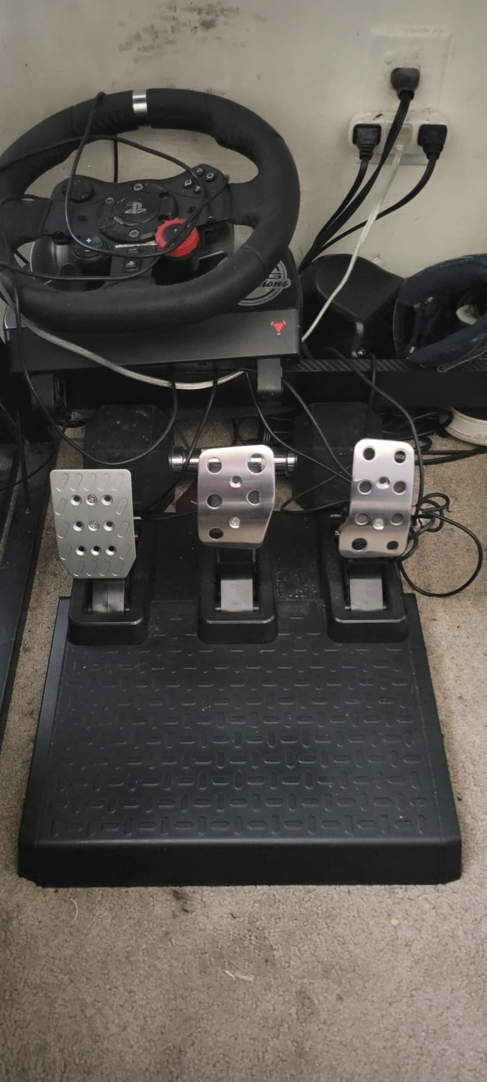 DOYO Racing Wheel Pedals, PC Gaming Steering Wheel Pedal Set, Swappable Springs, Adjustable, Durable, Compatible with PC Win11/Win10/Win7 customer photo 2