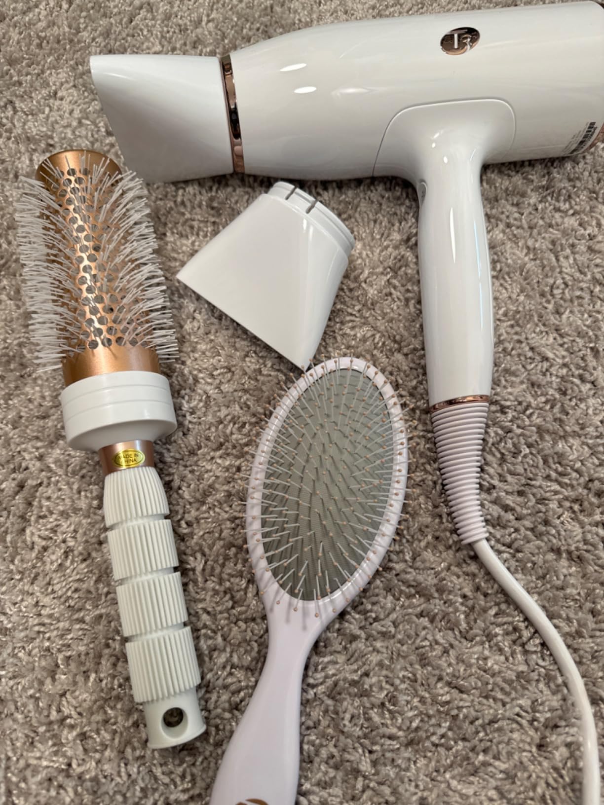 T3 AireLuxe Ionic Hair Dryer and Styling Set, Professional Blow Dryer customer photo 2