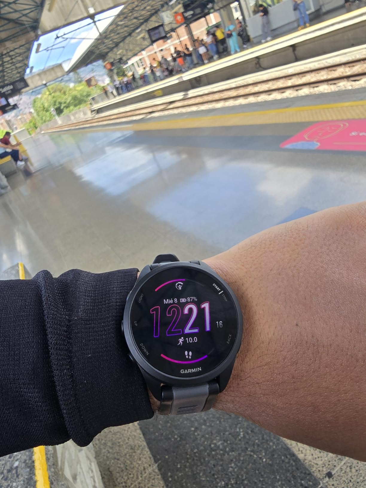 Garmin Forerunner® 165, Running Smartwatch, 43mm, Black | Essential Training & Recovery Features, Built-In GPS for Distance, Pace & Speed, Garmin Coach, Daily Suggested Workouts customer photo 2