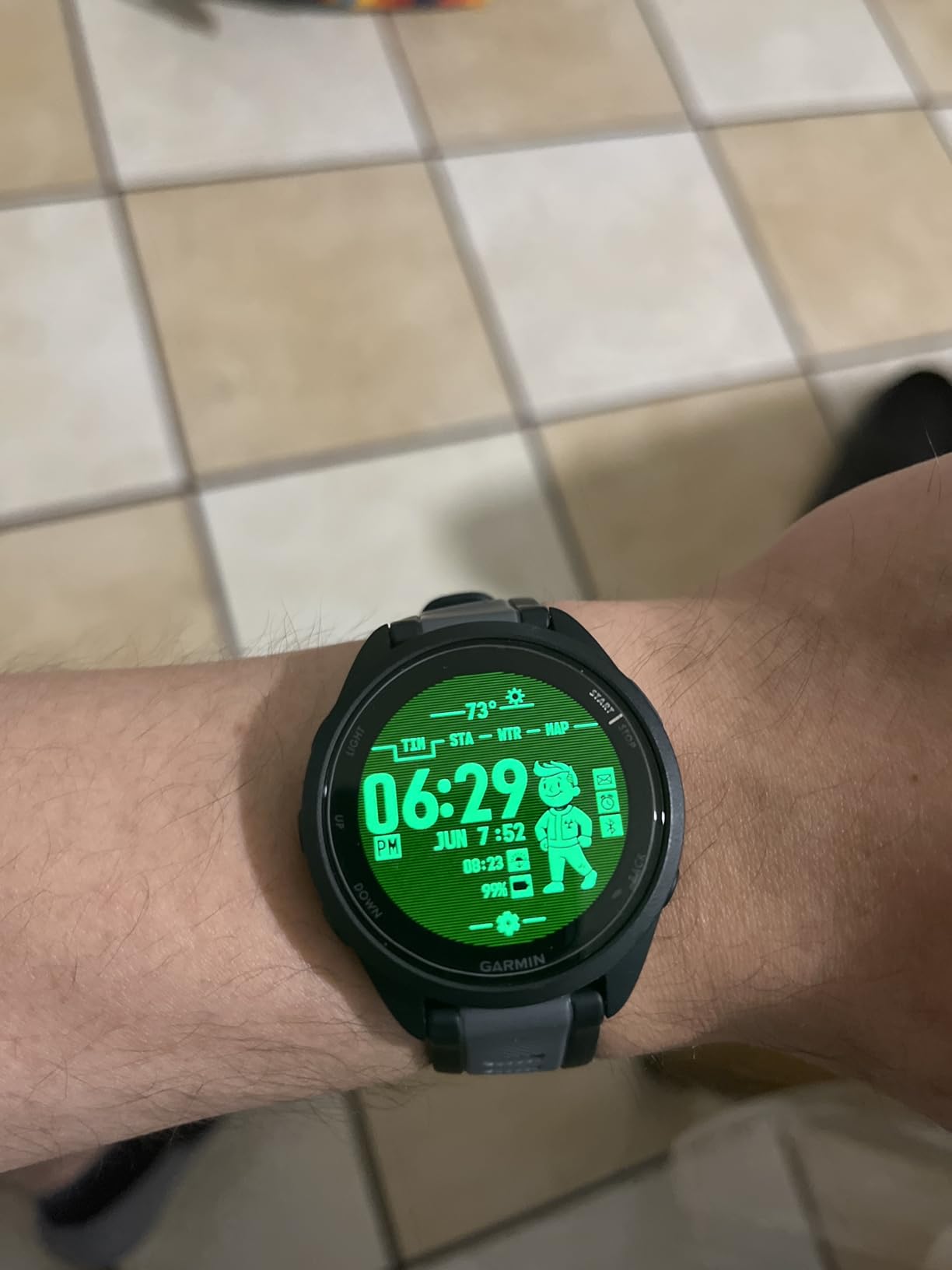 Garmin Forerunner® 165, Running Smartwatch, 43mm, Whitestone customer photo 2