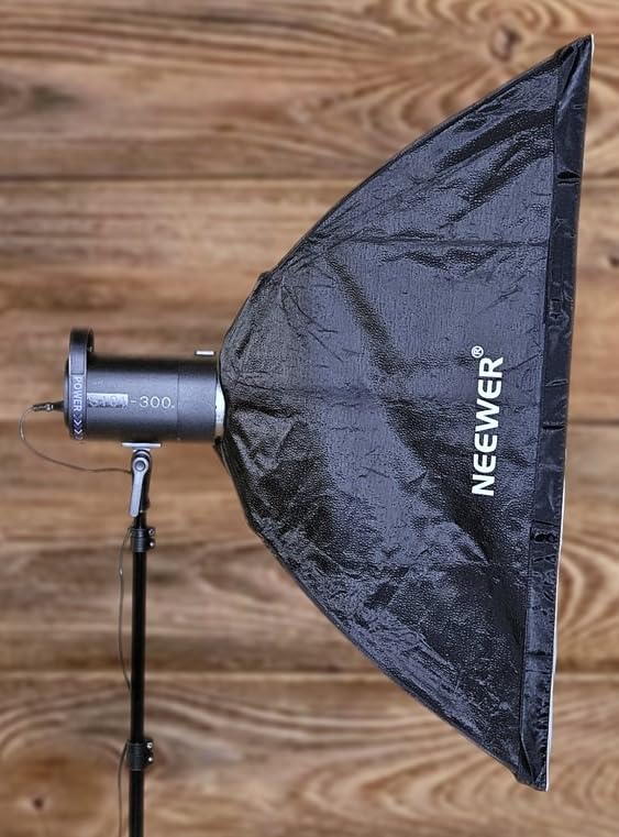 NEEWER 600Ws Studio Monolight Flash Light Kit: 2 Pack S101-300W PRO 5600K Strobe Lights with 2.4G Trigger/150W Modeling Lamps/Bowens Mount/Softboxes/Stands/Reflector/Bag, Compatible with QPRO customer photo 2