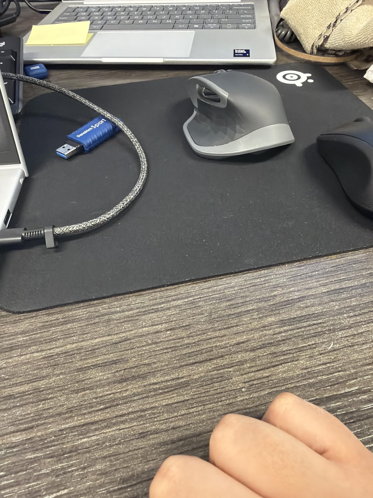 SteelSeries QcK Gaming Mouse Pad - XXL Cloth - Peak Tracking and Stability - Esports Mousepad - Never-Slip - Full Desk Coverage customer photo 1