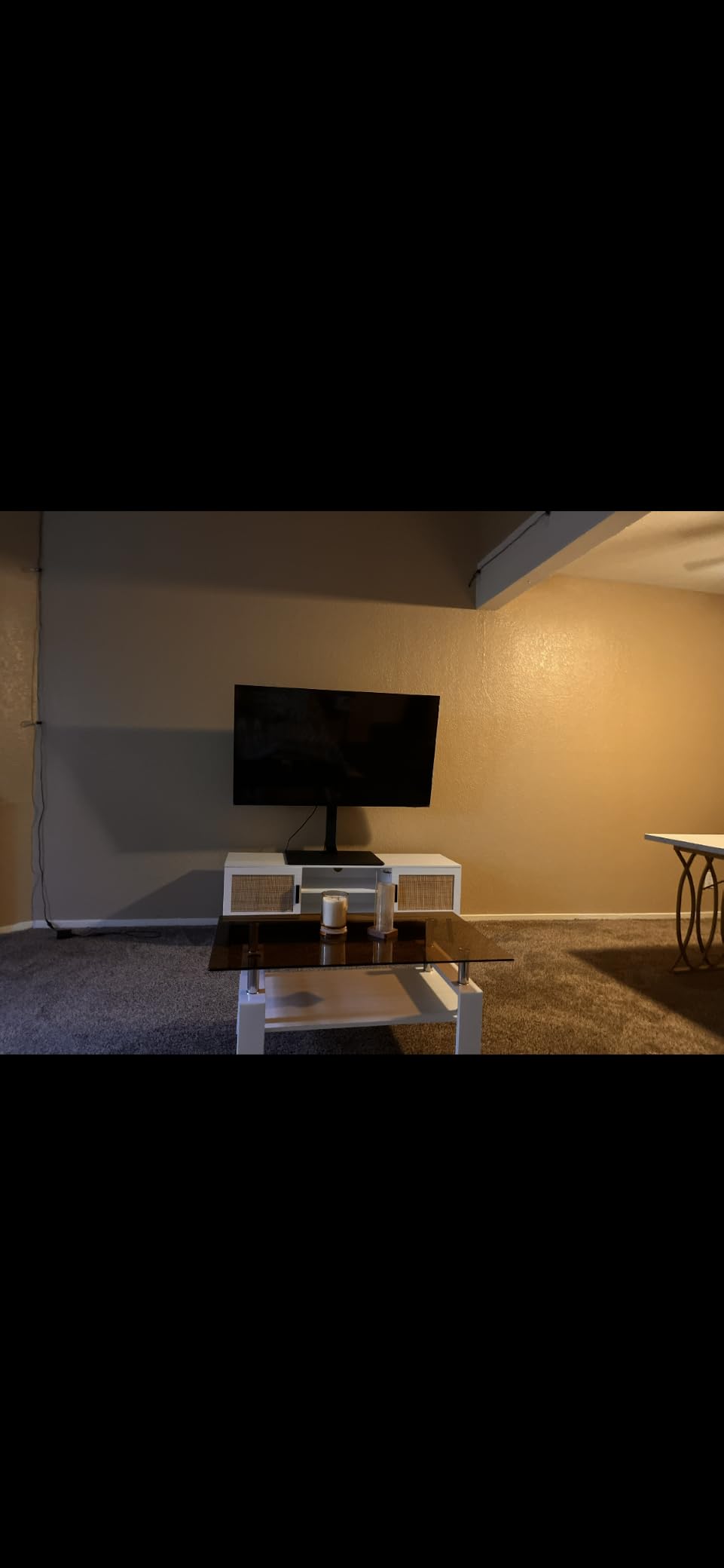 ZttRiee TV Stand with Rattan Doors for TVs up to 65