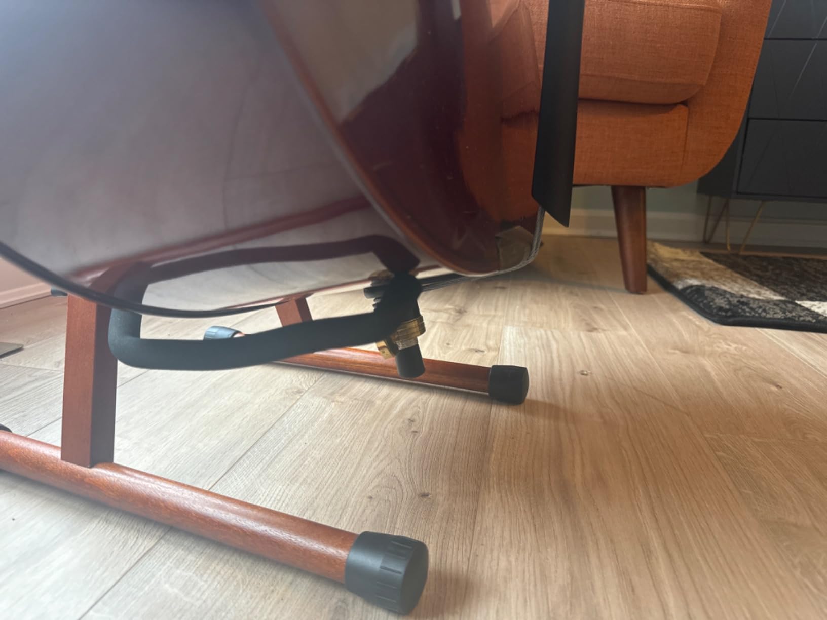 Cello Stand with Bow Holder, Mahogany Wood A-Shape Rack for Cello & Guitar customer photo 2