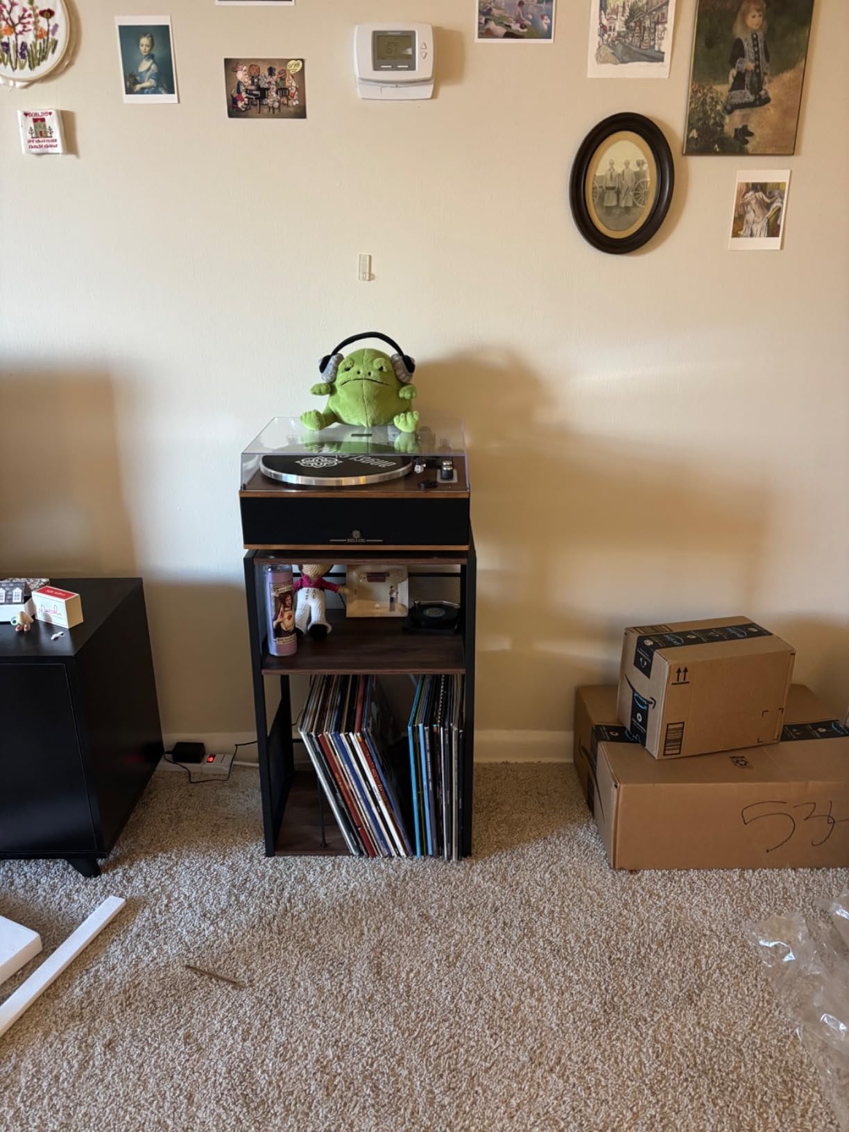 VASAGLE 3-Tier Record Player Stand, Vinyl Record Storage up to 100 Albums customer photo 2