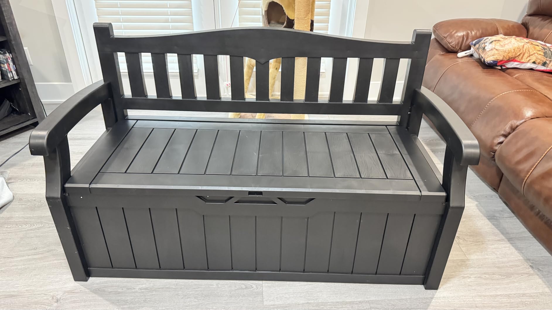 Devoko 80 Gallon Storage Bench Deck Box Waterproof&Lockable customer photo 1