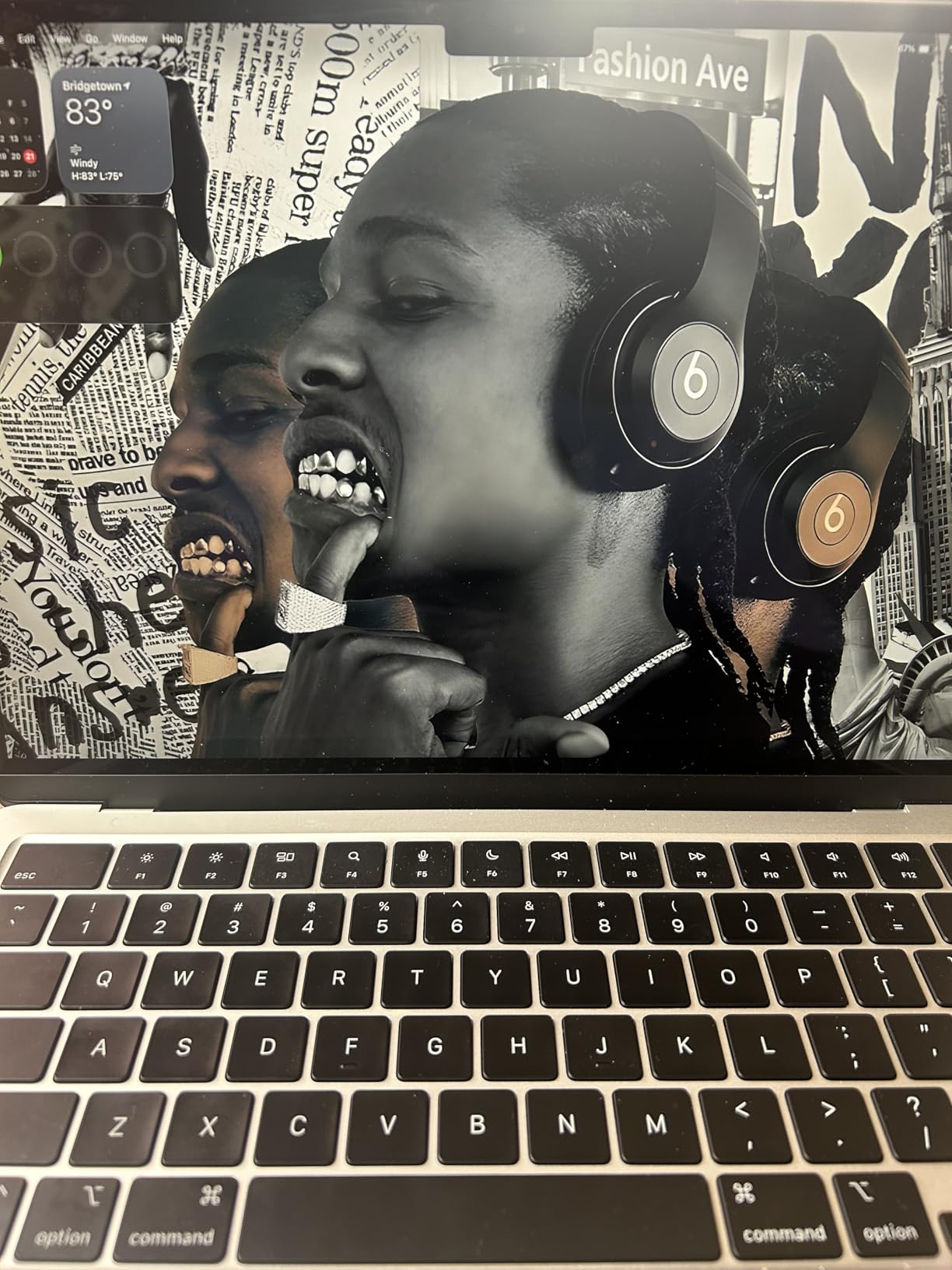 Apple MacBook Air with Apple M3 Chip, 13-inch, 8GB RAM, 256GB SSD Storage, Midnight (Renewed) customer photo 1