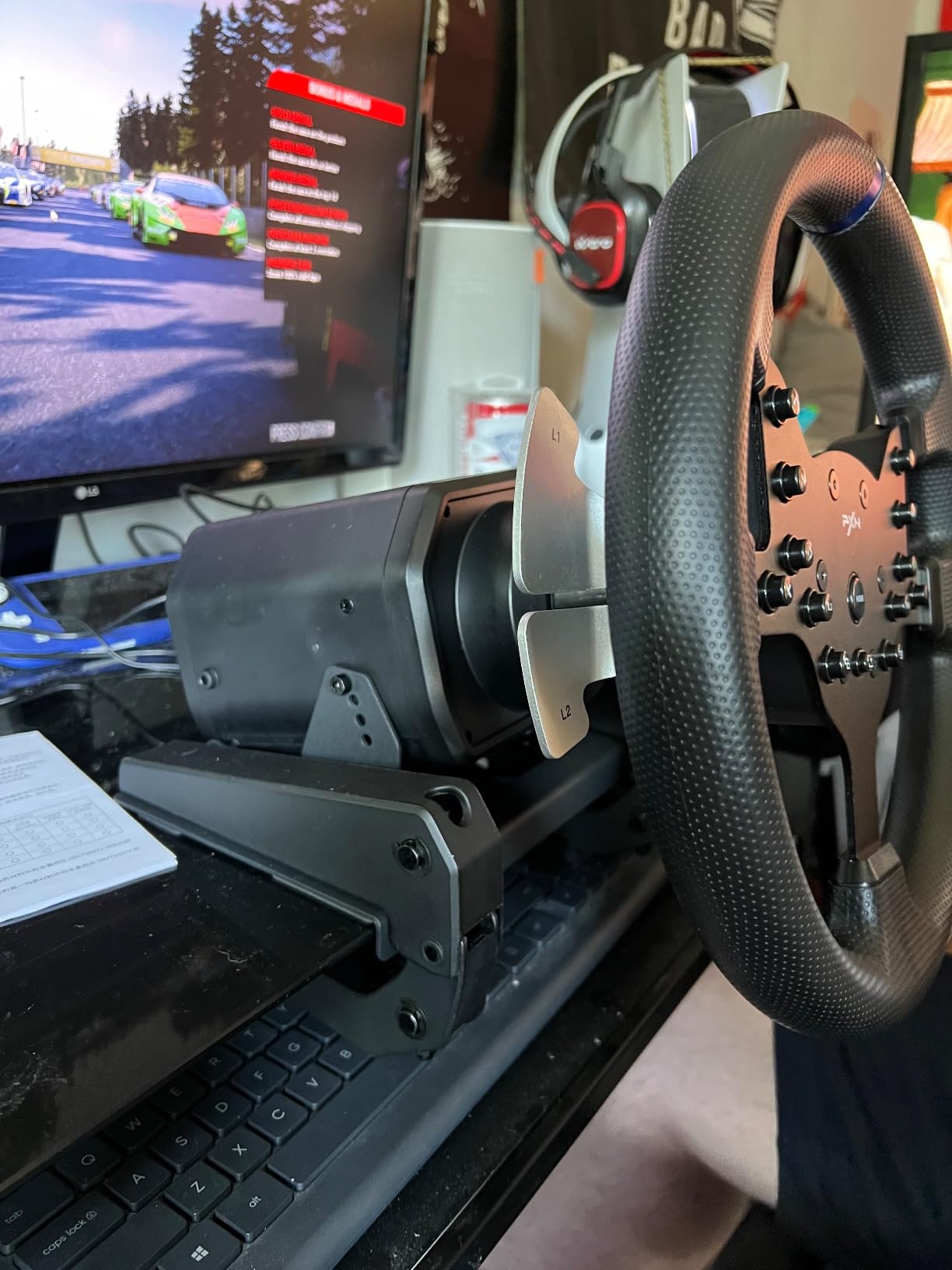PXN V99 3.2Nm Force Feedback Gaming Steering Wheel | 270-900 Degree, 11.8-inch, Hall 3-Pedal, H Shifter - Sim Racing Wheel for PC, PS4, Xbox One, Xbox Series X|S customer photo 2