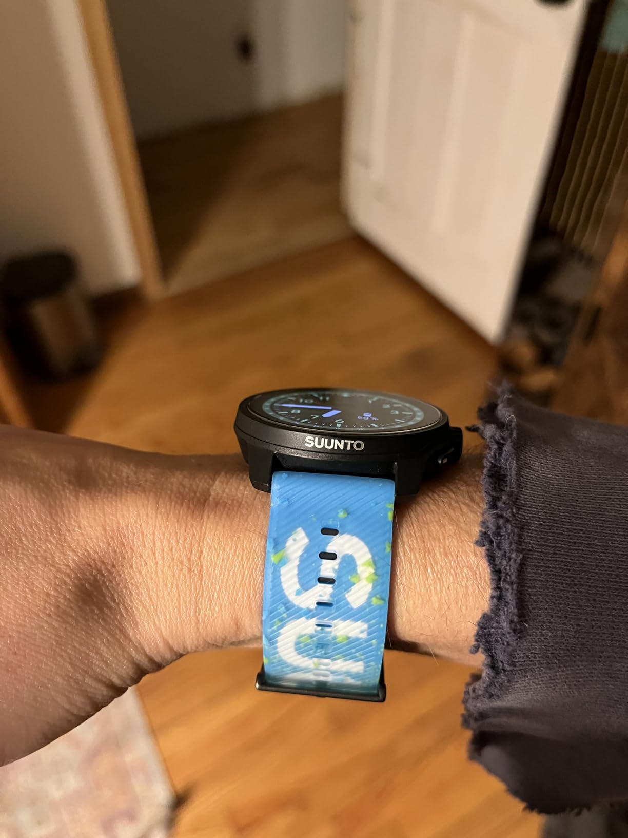 SUUNTO Race S GPS Sports Watch, 1.32” AMOLED 95+ Sports Modes, All Black | 9D Battery Life, Touchscreen, Dual-GNSS, Menstrual Cycle Care, Offline Maps, Training Metrics&Recovery Insights, SUUNTO App customer photo 1