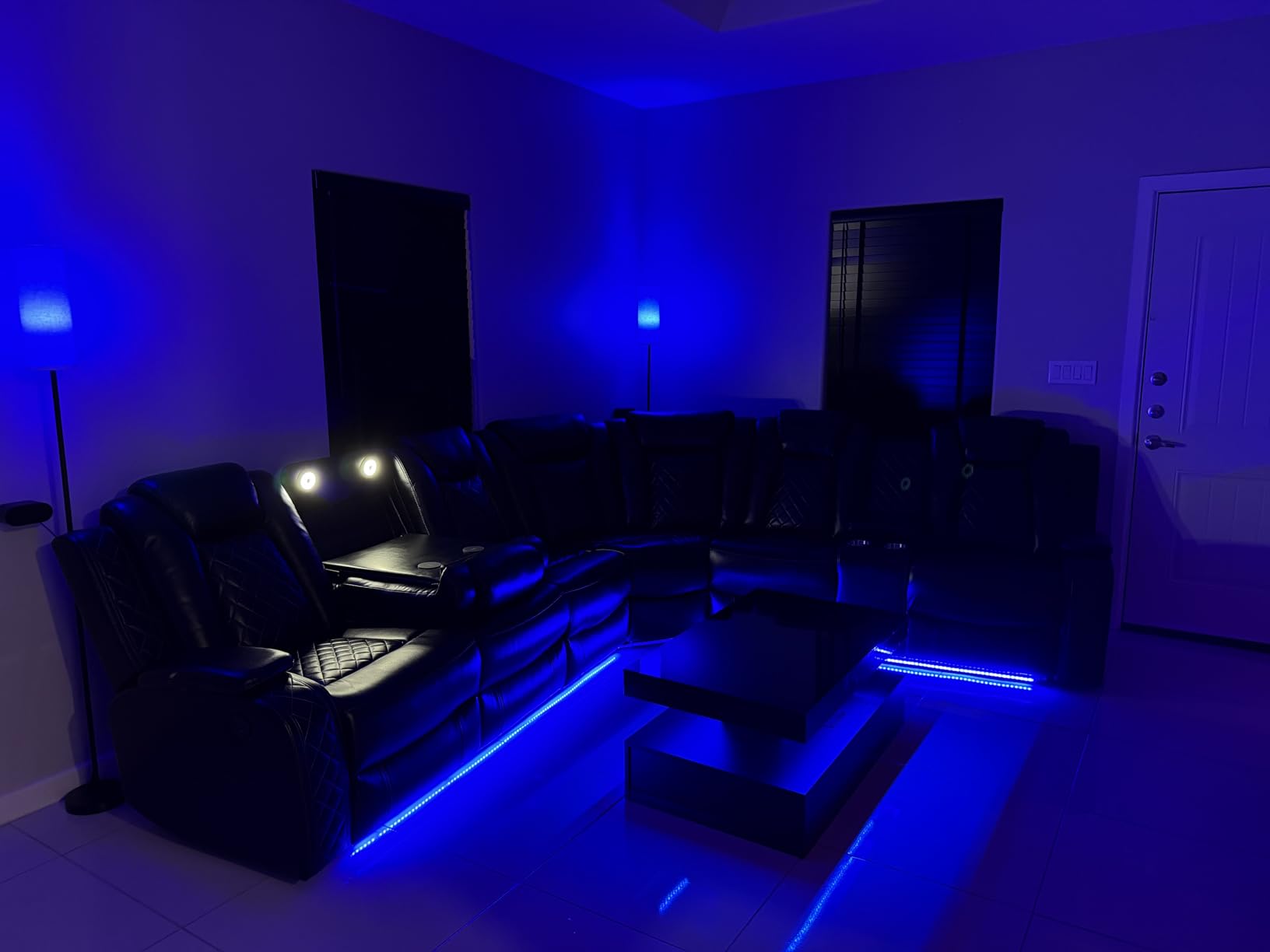 Power Recliner Sofa Sectional Couch with LED Light for Living Room,Leather Reclining Corner Sectional Sofa with 2 Recliner Seats,Cup Holder,Storage Console for House/Home Theater, Black customer photo 1