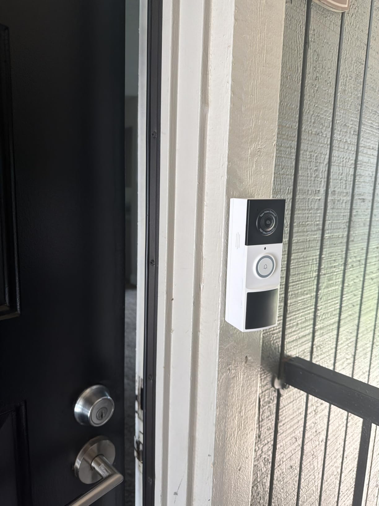Tapo 2K Wireless Smart Video Doorbell w/Chime, 160° Ultra-Wide View, D210 customer photo 2