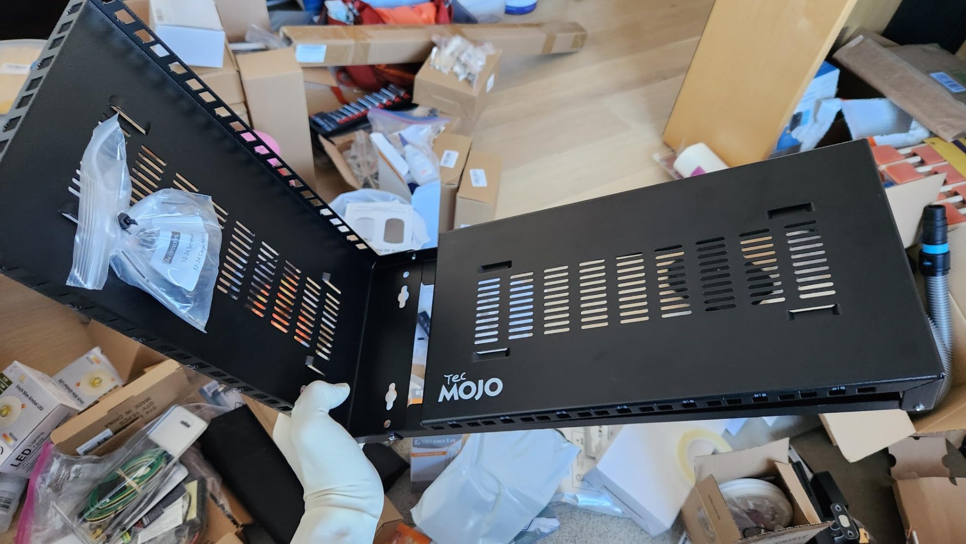 Tecmojo 4U Wall Mount Rack,4U Rack 14 inch Depth,19