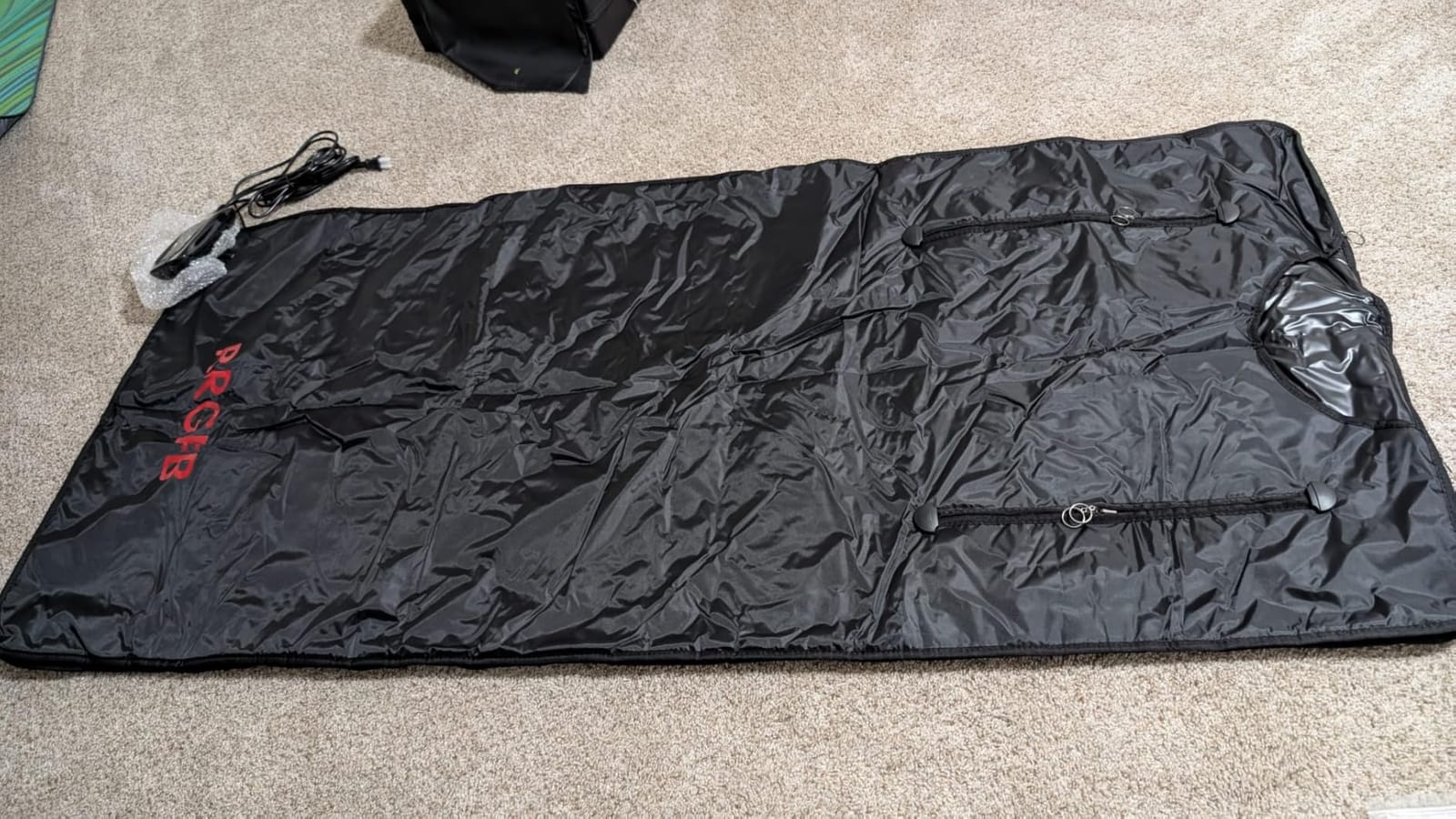 Infrared Sauna Blanket for Home Detox, Portable, 6 ft x 2.6 ft customer photo 1