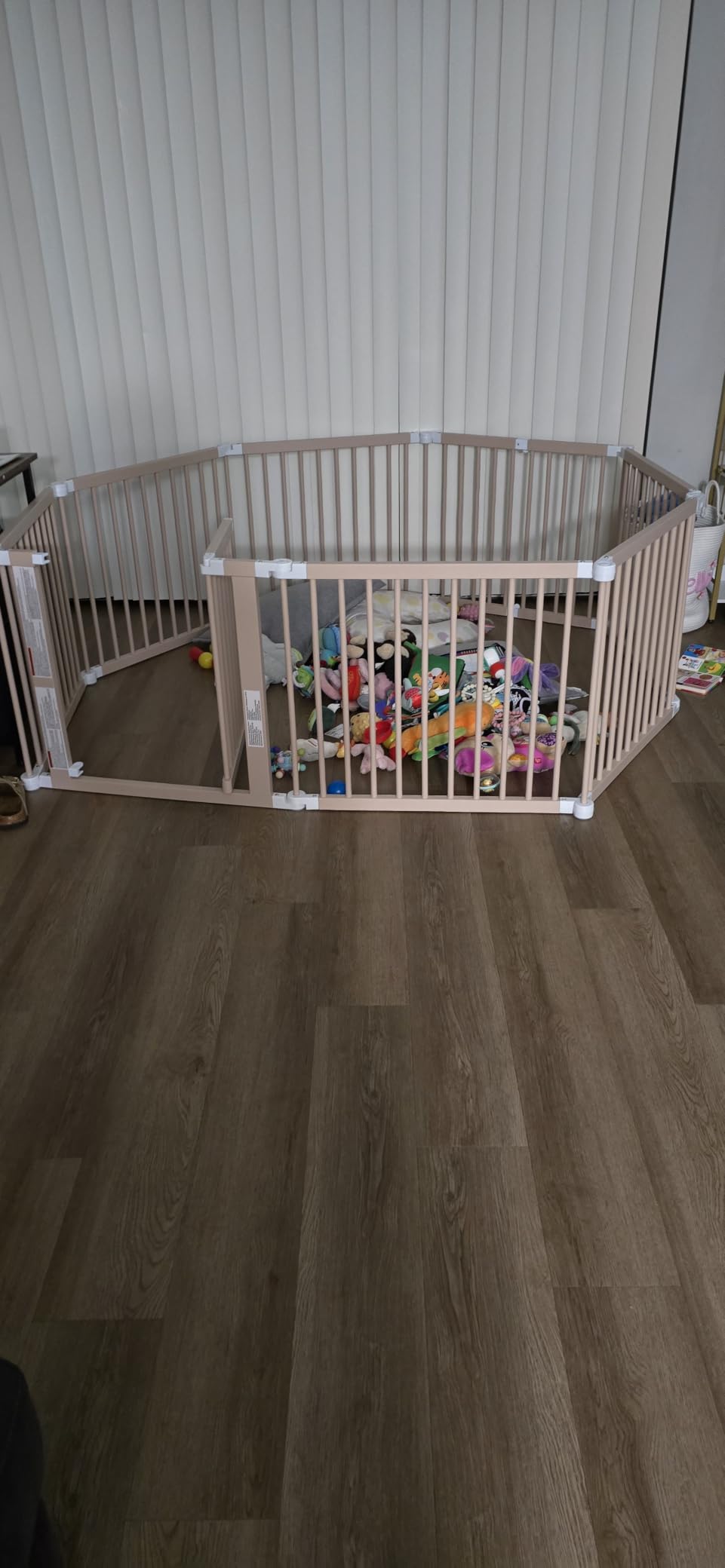 Comfy Cubs Baby Gate Playpen 57x57x25in - Foldable Playpen Light Wood White customer photo 1