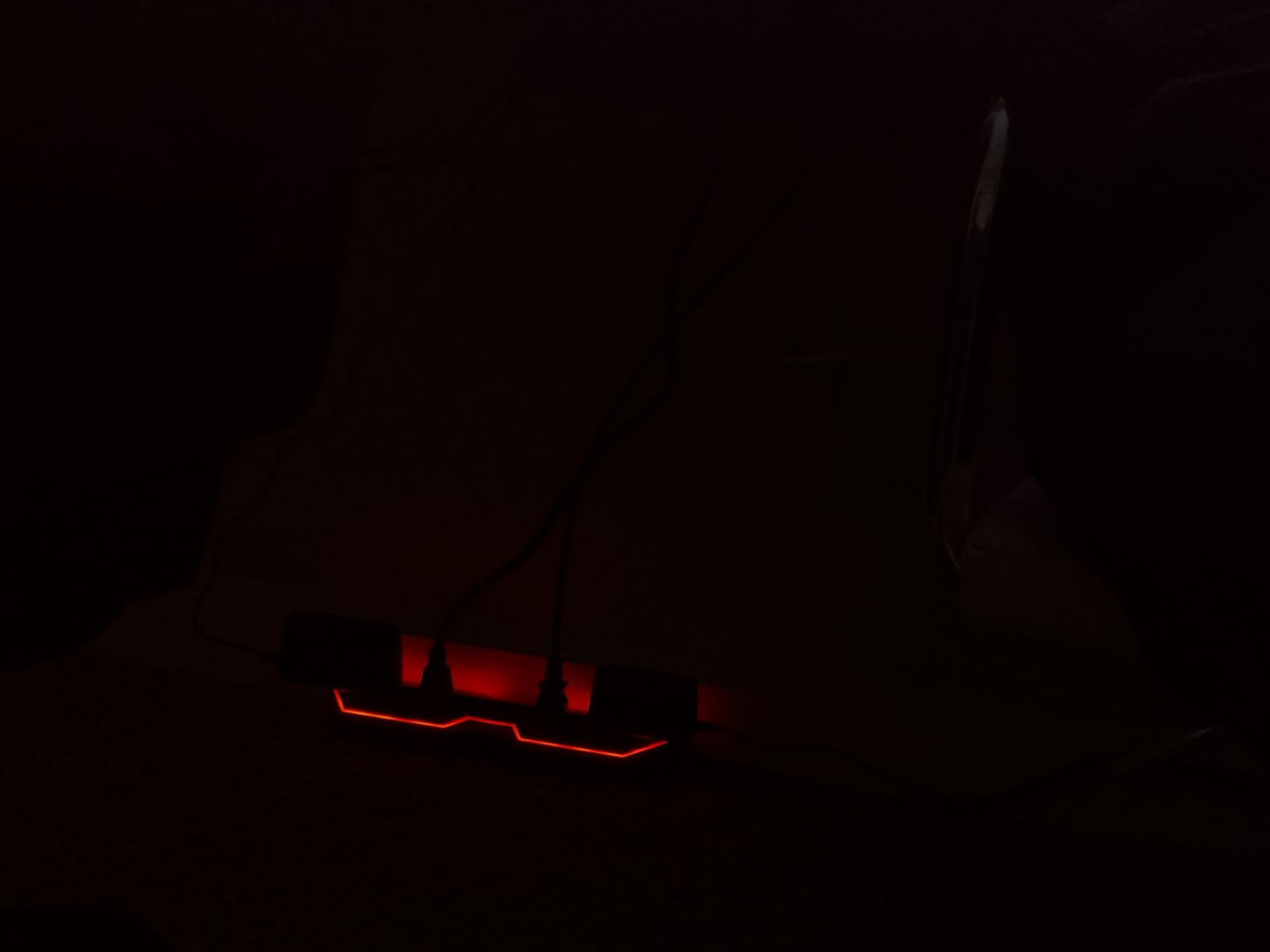 4000J Gaming Surge Protector Power Strip with USB Ports | RGB Lighting, PD 20W Fast Charging, 6 Wide-Spaced Outlets, Designed for Gaming PC, Desk Setup, Home and Office customer photo 2