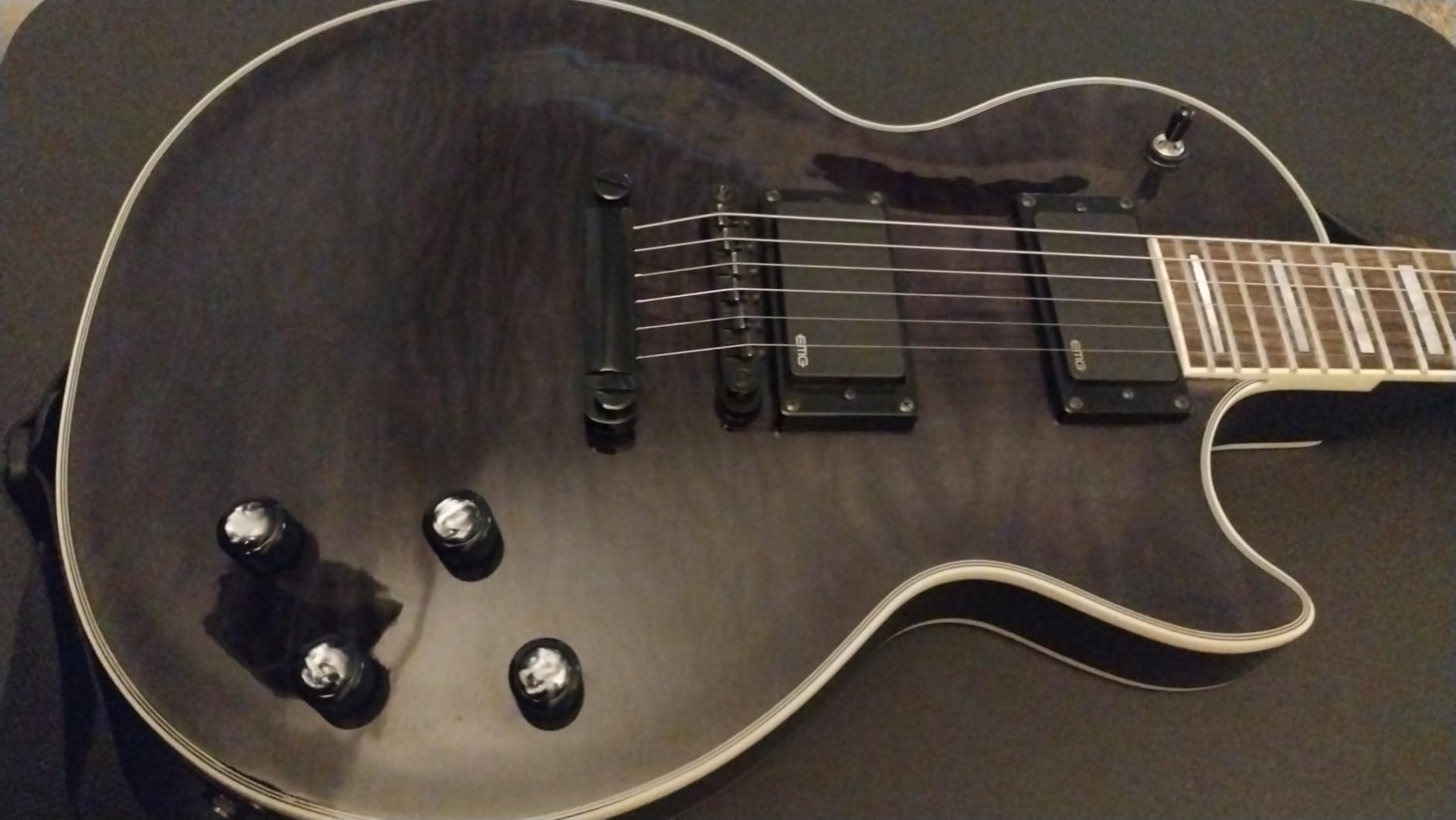 Ernie Ball Guitar Polish, Fretboard Conditioner, and String Cleaner with Polish Cloth customer photo 1