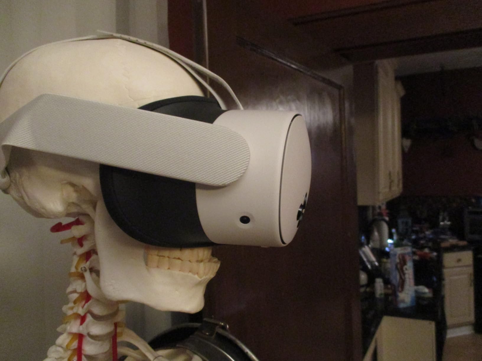 Meta Quest 3S 256GB | VR Headset — Get Batman: Arkham Shadow Included customer photo 2