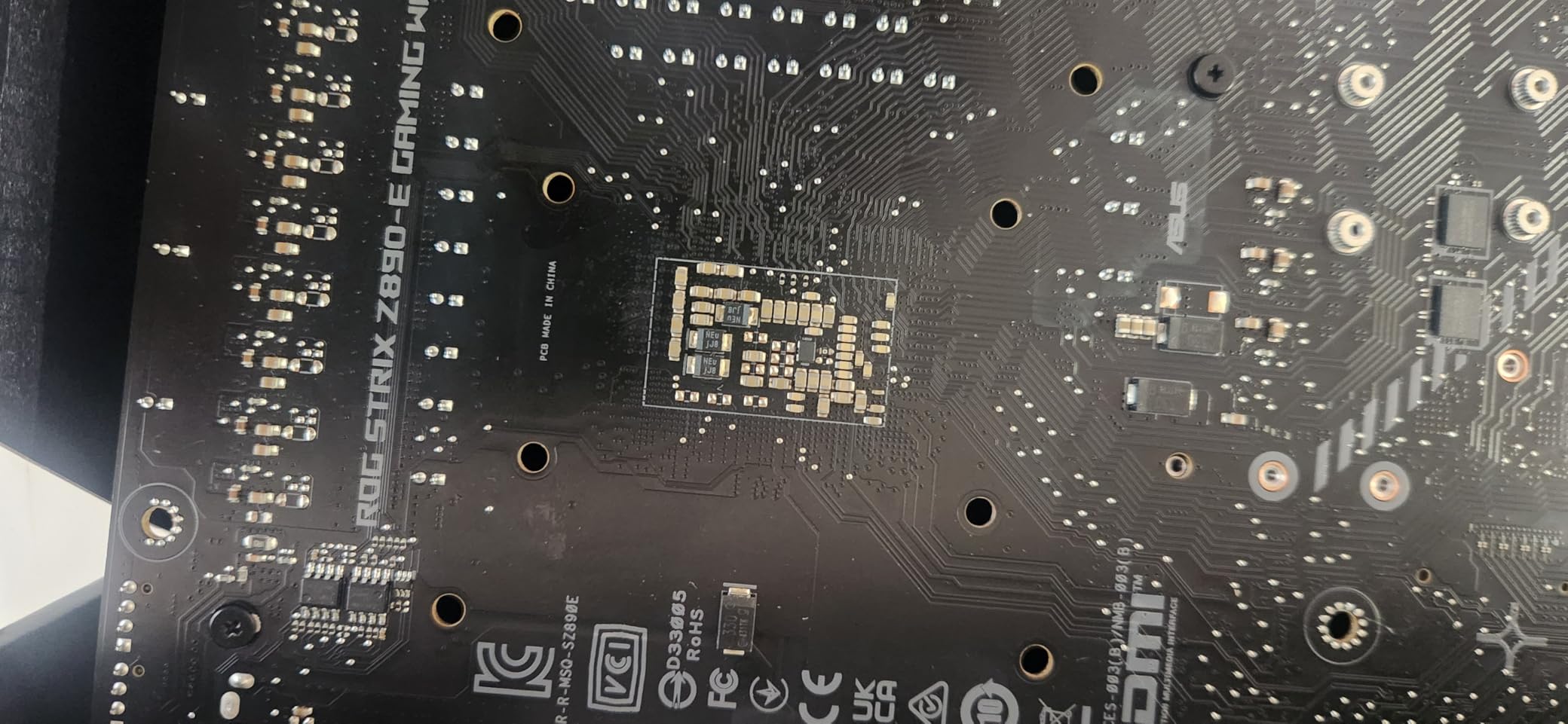 ASUS ROG Strix Z890-E Gaming WiFi Intel® Z890 LGA 1851 ATX Motherboard, Advanced AI PC-Ready, 18+2+1+2 Stages, DDR5, WiFi 7, 7X M.2, Thunderbolt™ 4, USB Type-C®, AI Overclocking, Cooling & Networking customer photo 1