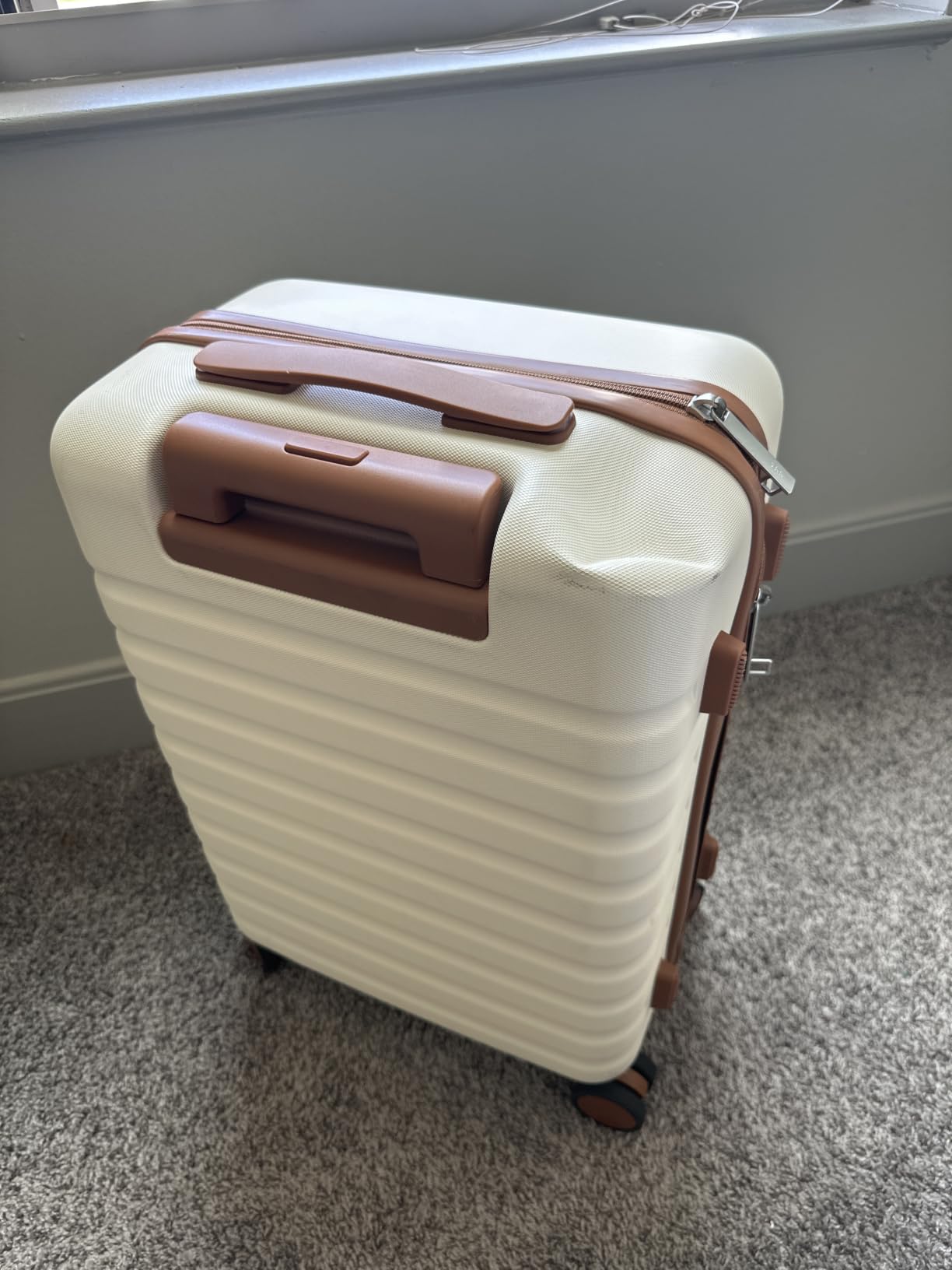 UKEIN Luggage Sets 3Piece, Carry On Luggage 20in Suitcase Set With Backpack customer photo 2