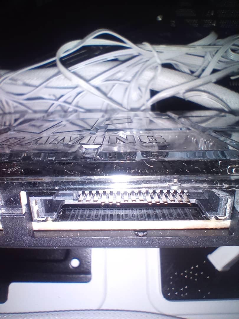 ASUS TUF Gaming ARGB PWM Fan Hub (Connects six case Fans, PWM Fan and RGB Connector, Clear Power and Operation Indicators, Stable Dual SATA Power Support), 2 Year Warranty customer photo 2