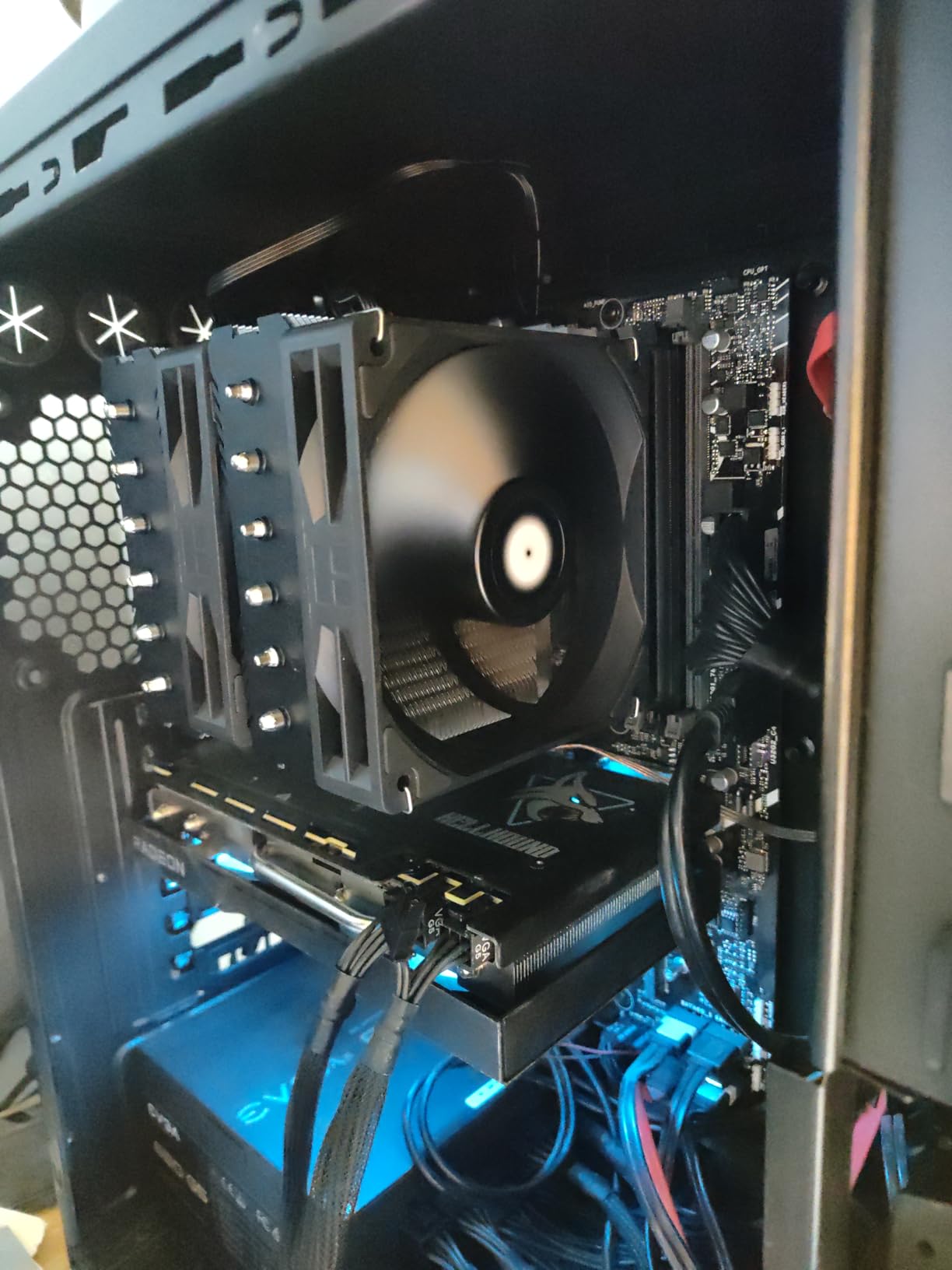 Thermalright Peerless Assassin 120 SE V2 CPU Cooler, Dual Tower, 1850RPM customer photo 2