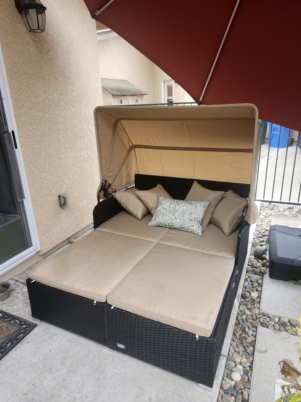 Tangkula Patio Rattan Daybed with Retractable Canopy, Outdoor Wicker Sunbed Lounger with 2 Foldable Side Tables, Thick Seat & Back Cushions, Outside Double Daybed for Garden, Backyard, Porch customer photo 1
