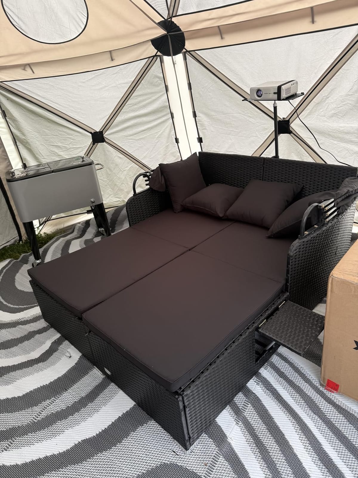Tangkula Patio Rattan Daybed with Retractable Canopy, Outdoor Wicker Sunbed Lounger with 2 Foldable Side Tables, Thick Seat & Back Cushions, Outside Double Daybed for Garden, Backyard, Porch customer photo 2