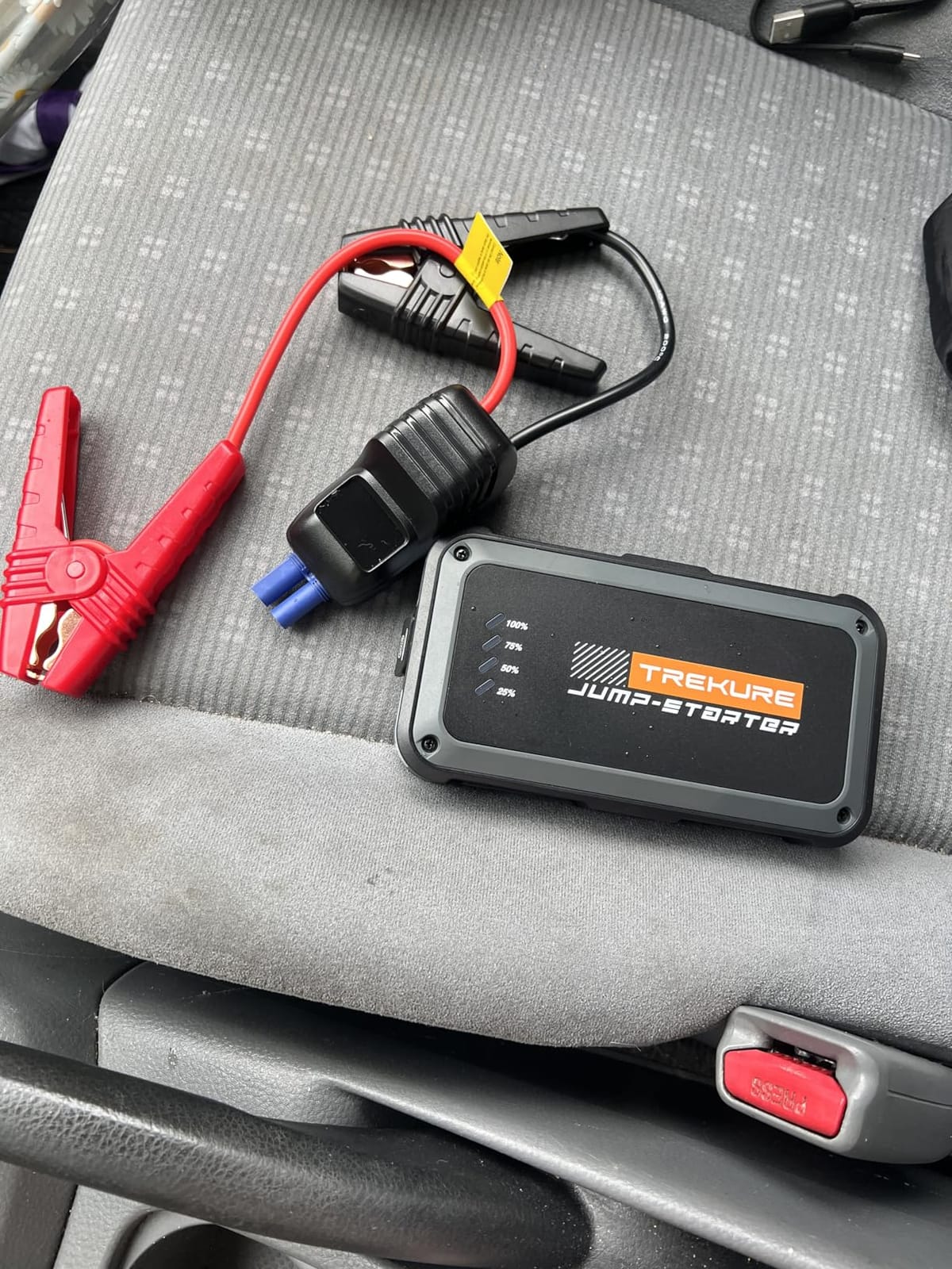 TREKURE Portable Car Battery Jump Starter 4000A 16800mAh Jump Box, Car Battery Jumper Starter Portable Jumper Cables for car(8.0L Gas/6.5L Diesel), Fast Charge, Lights, Compact customer photo 1