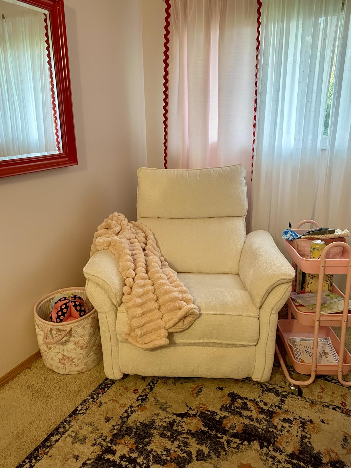 Oversized Recliner Chair, 24