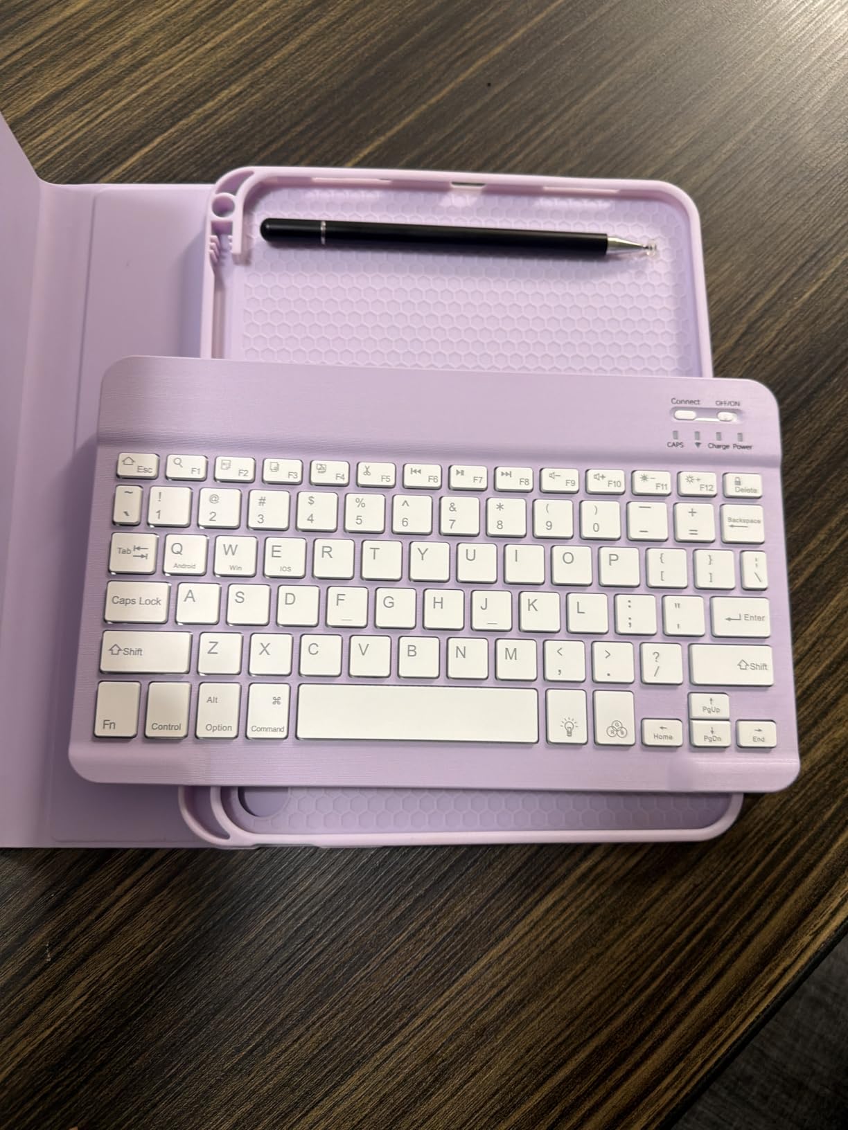 Hamile for iPad A16 11th 10th Generation Case with Keyboard - Wireless customer photo 2