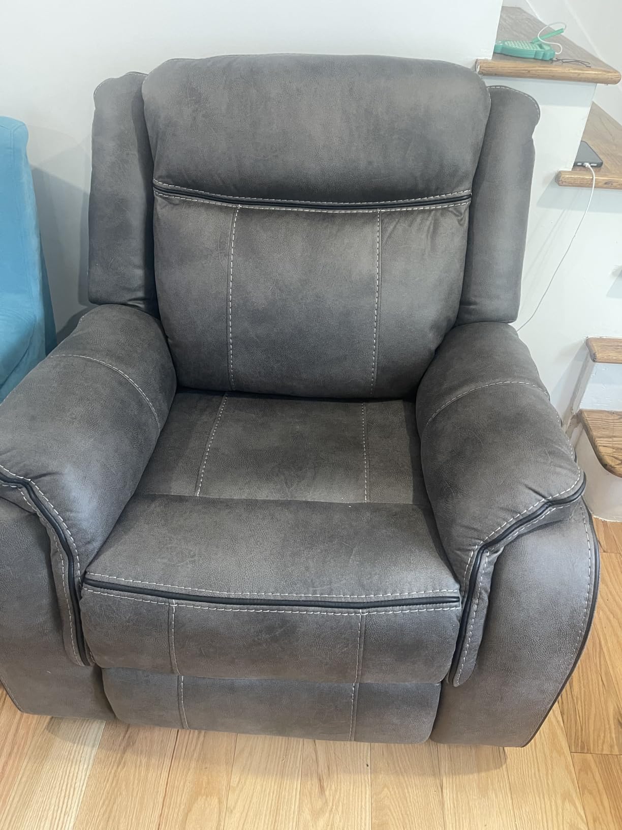Massage Recliner Chair with Heat Comfy Leather Wall Hugger Recliners Manual customer photo 1