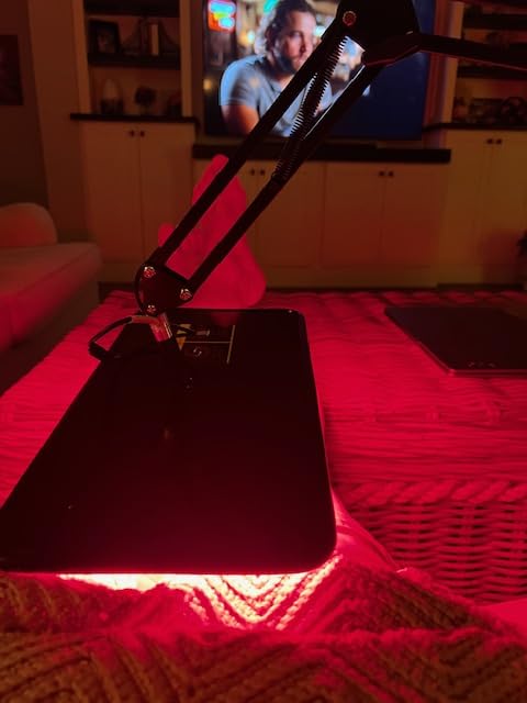 Morfone Red Light Therapy for Body Face Tri-Wavelength 660nm, 850nm, 940nm customer photo 1