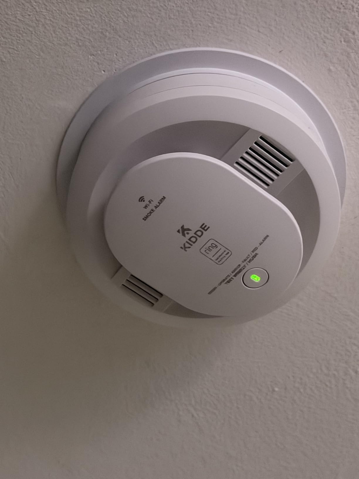 Kidde Smart Smoke Detector with Ring, Hardwire & AA Battery, RGSAR-RW customer photo 1