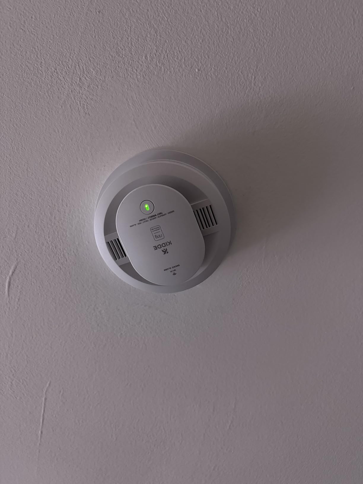 Kidde Smart Smoke Detector with Ring, Hardwire & AA Battery, RGSAR-RW customer photo 2