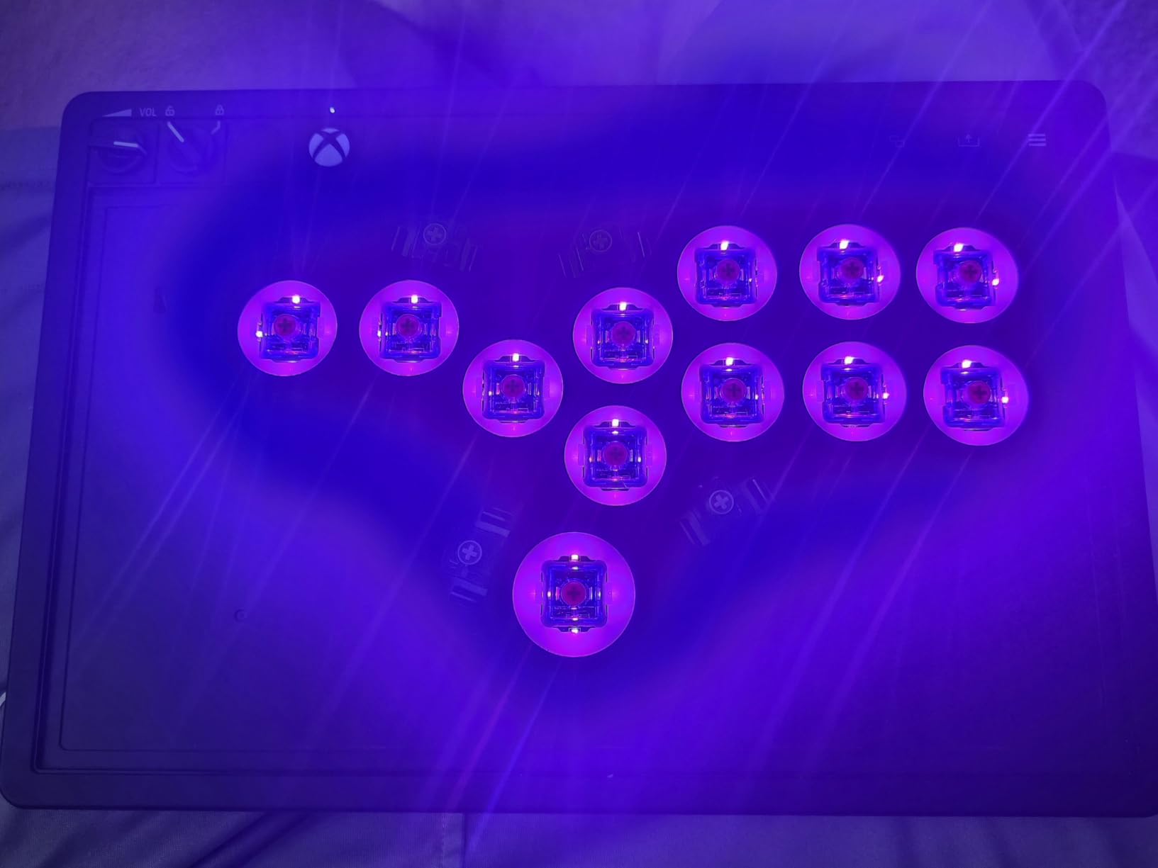 8BitDo All-Button Arcade Controller for Xbox Series X|S, Xbox One & PC customer photo 2