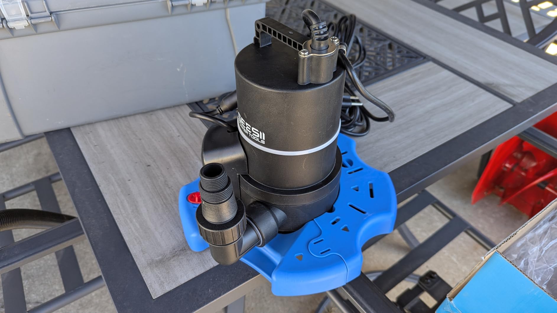 SEESII Auto 2-in-1 Pool Cover & Submersible Water Pump, 1/3 HP customer photo 1