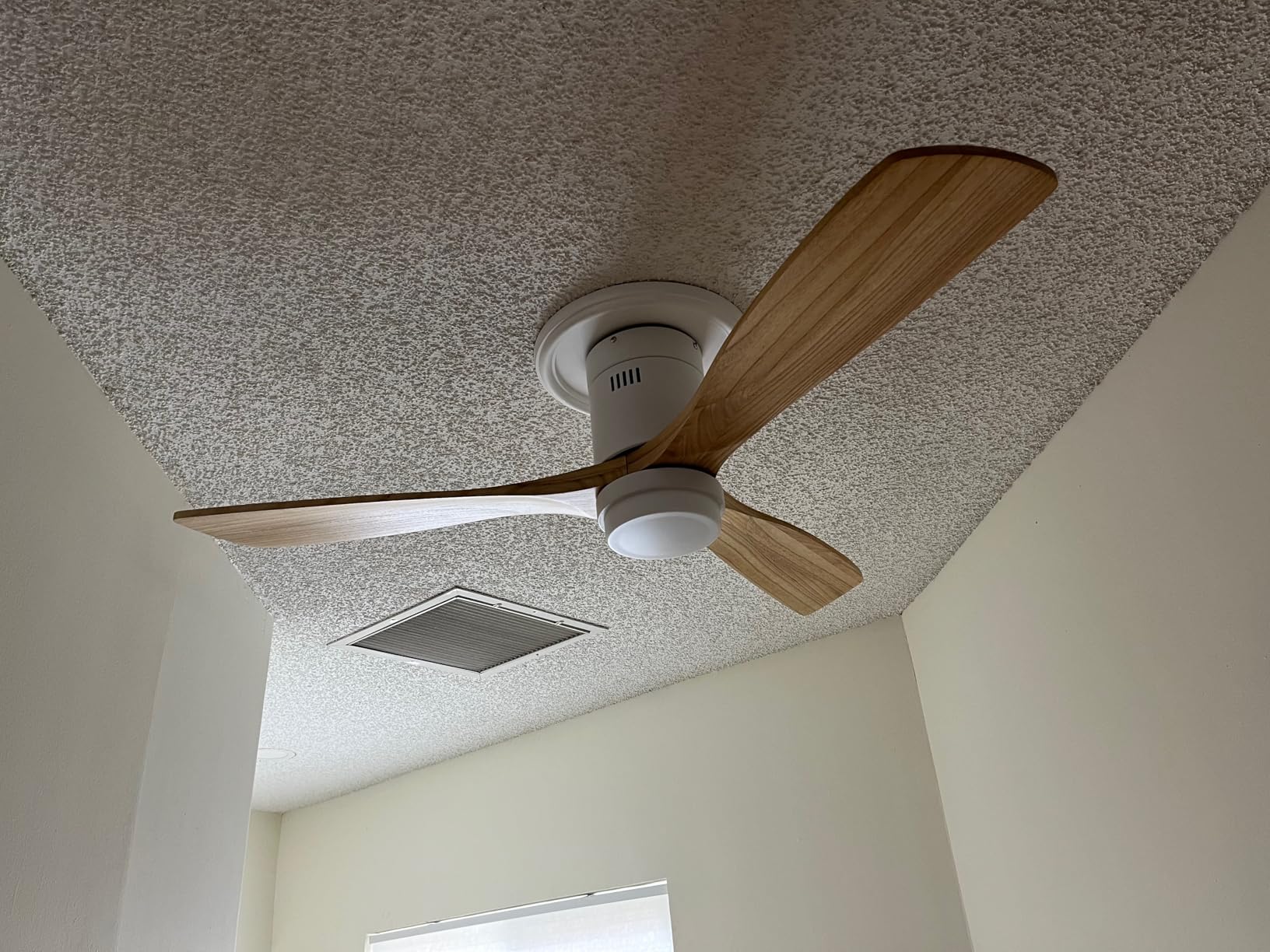 Sofucor 52 Inch Smart Ceiling Fans with Lights, Low Profile Flush Mount customer photo 2