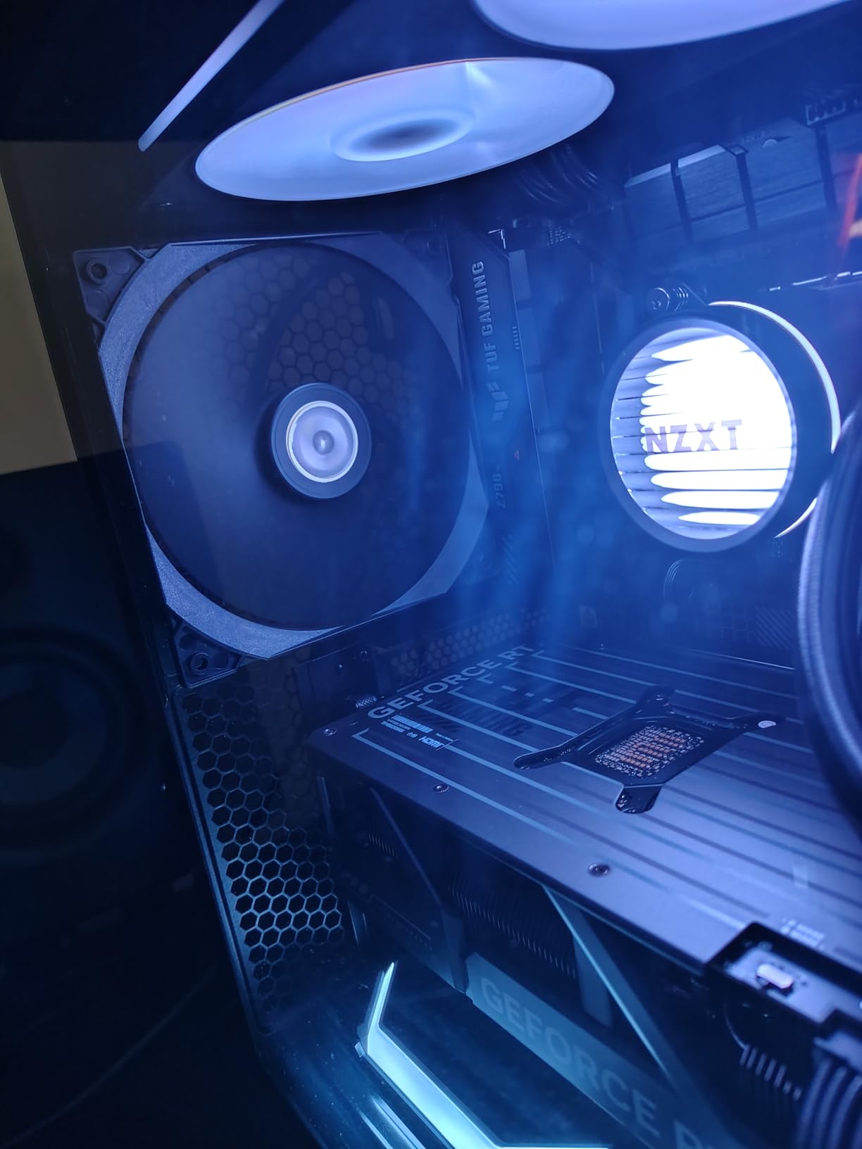 NZXT Kraken Core 360 RGB - 360mm AIO CPU Cooler - Black customer photo 2