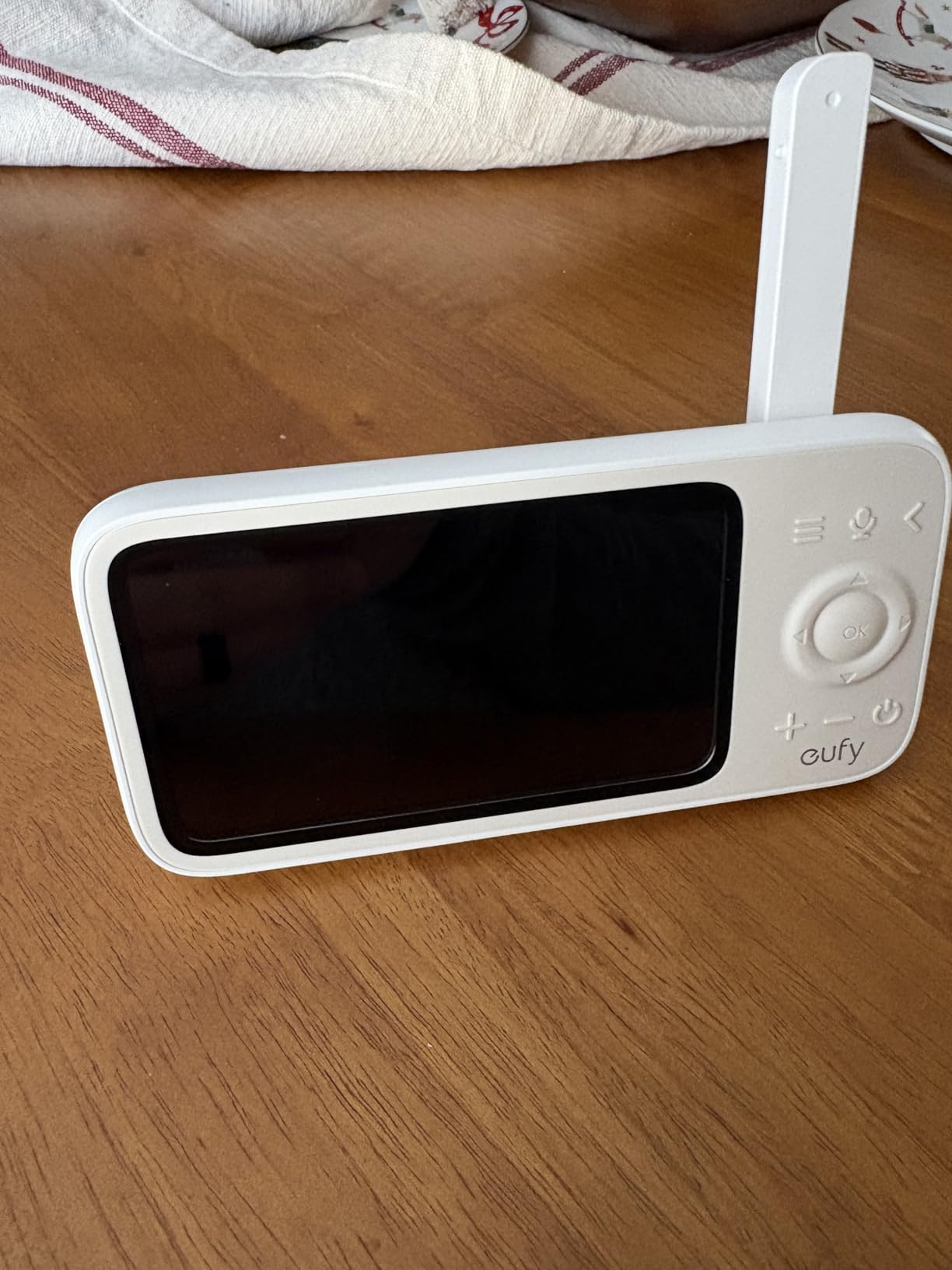 eufy Baby Monitor C10, 2K Camera, 4.5