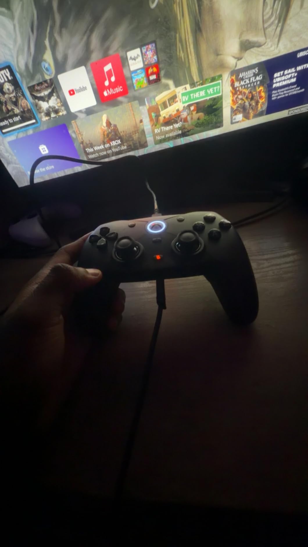 Hyperkin The Competitor Wired Controller for XBOX Series X|S, XBOX One & PC with Hall Effect Joysticks & Impulse Triggers, Symmetrical Layout & Precision D-Pad - Officially Licensed XBOX - White customer photo 2