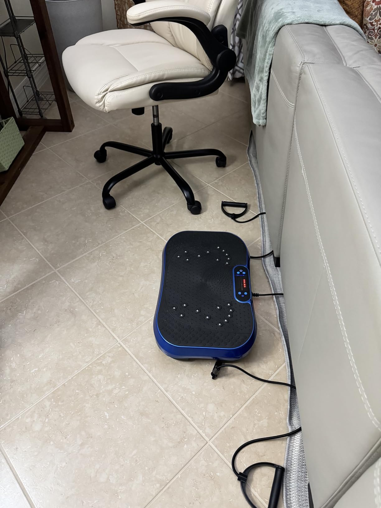 SoftGym Vibration Plate Exercise Machine for Lymphatic Drainage & Fitness customer photo 2
