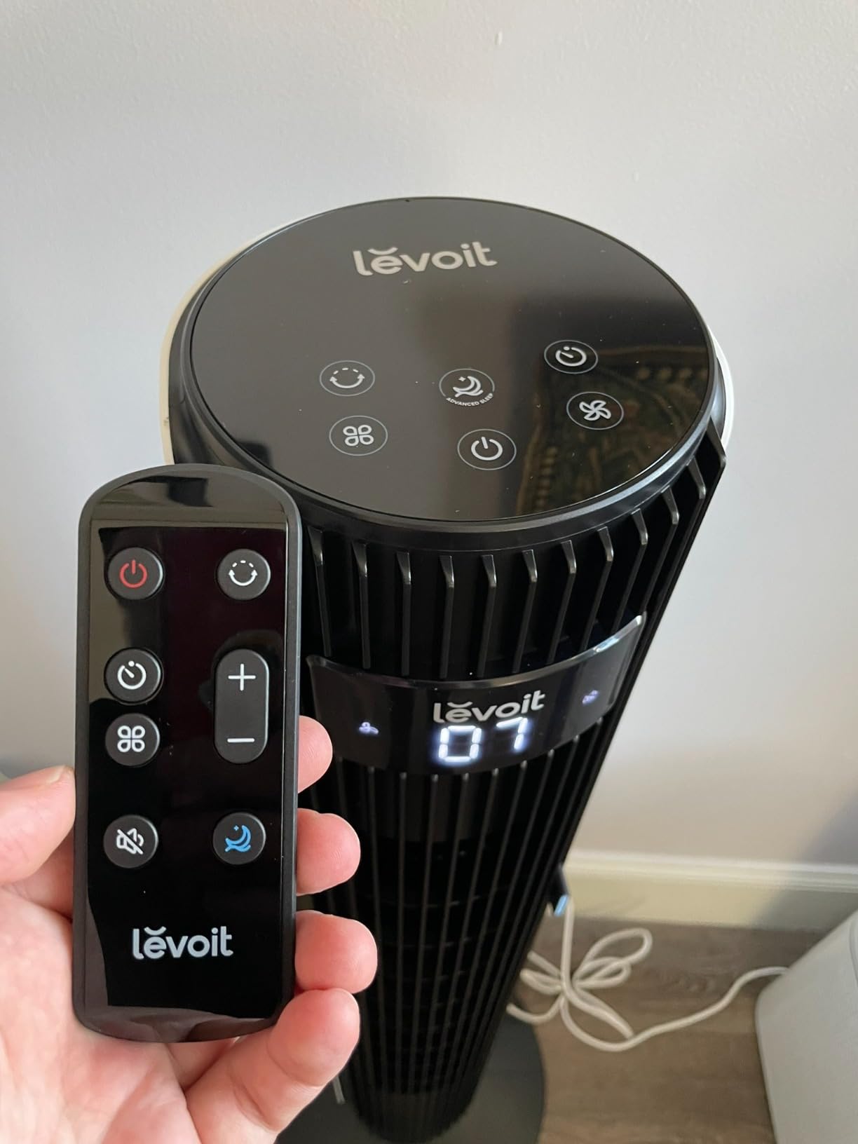 Levoit Tower Fan for Bedroom, 20dB Quiet Desk Fan, Portable Fan with 23ft/s customer photo 1