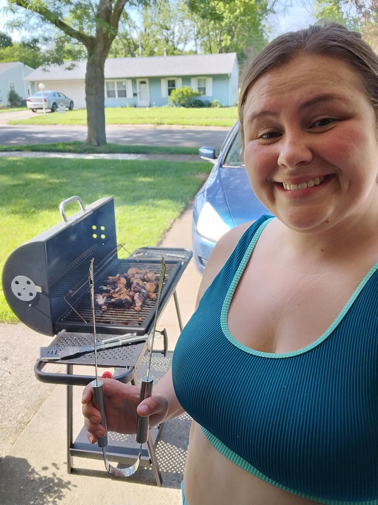 Realcook Charcoal Grill with Offset Smoker: Spacious Barrel Charcoal Grills customer photo 2