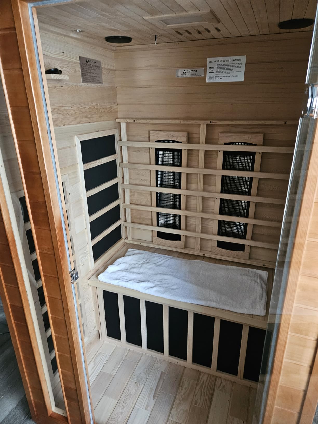 DYNAMIC SAUNAS Santorini Full Spectrum Infrared Sauna w/Red Light Therapy customer photo 1