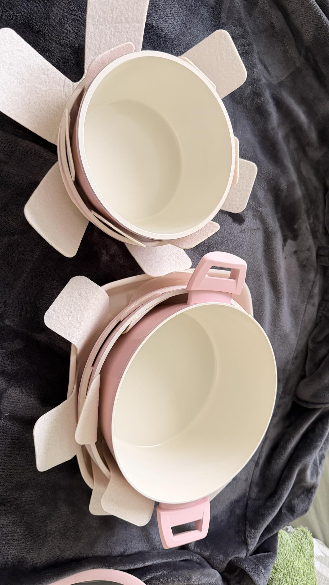 BECIGAR 24PCS Ceramic Pots and Pans Set customer photo 2