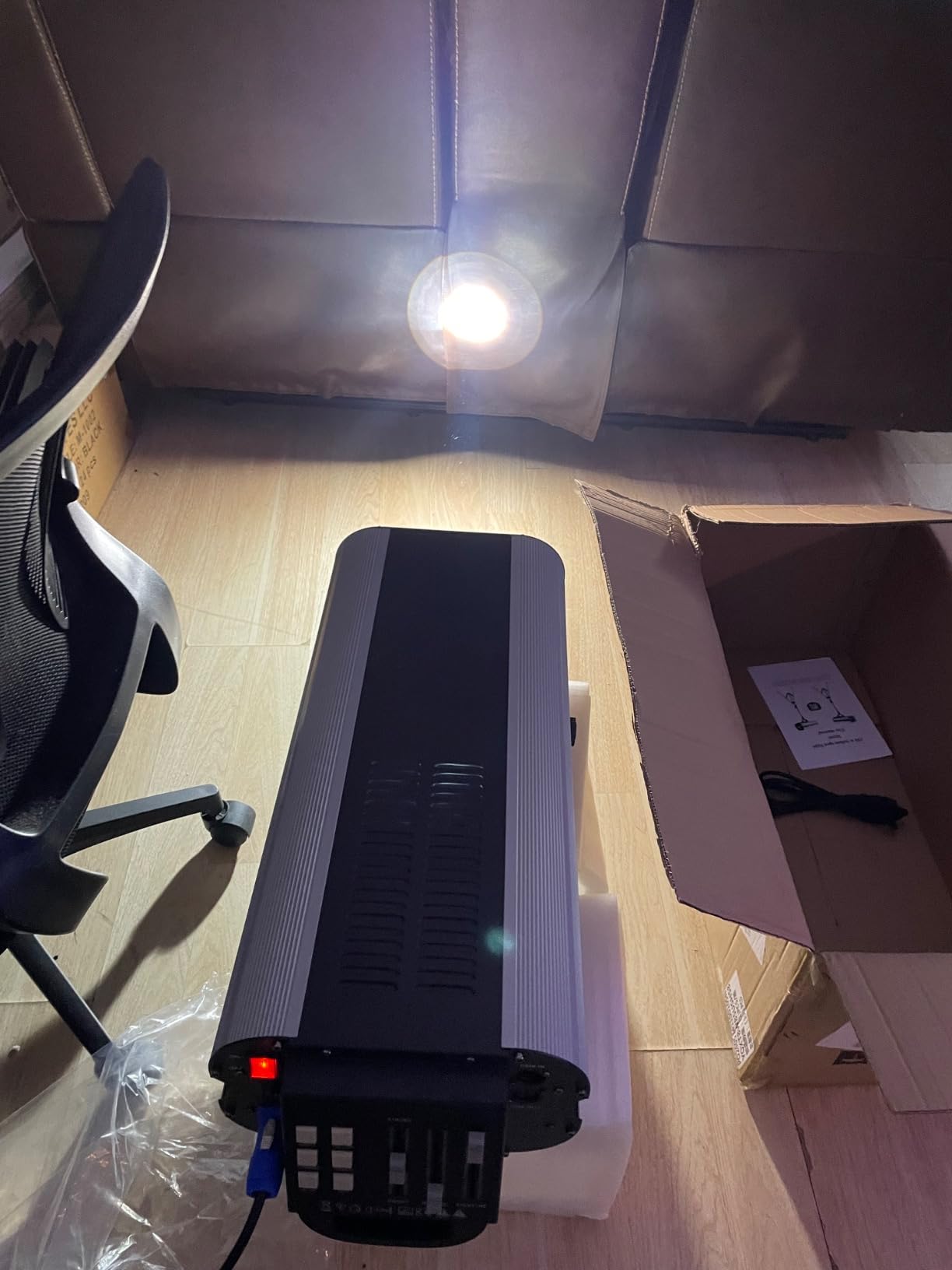 230W Stage Spotlight with Tripod Stand, Professional LED Follow Spot Light with 6 Colors & 3 Color Temperatures (3200K-6000K), Manual Control Stage Light for Wedding DJ Theater Event customer photo 2