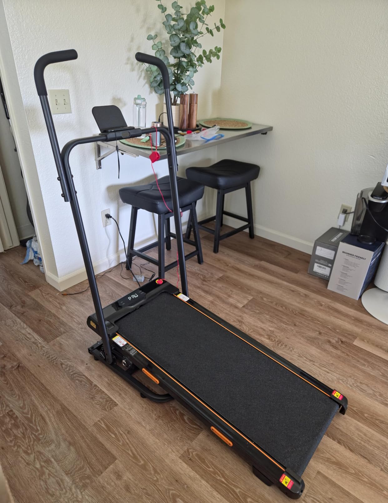 LONTEK 40% Incline Treadmill for Home Walking Pad with Incline & Handle Bar customer photo 2